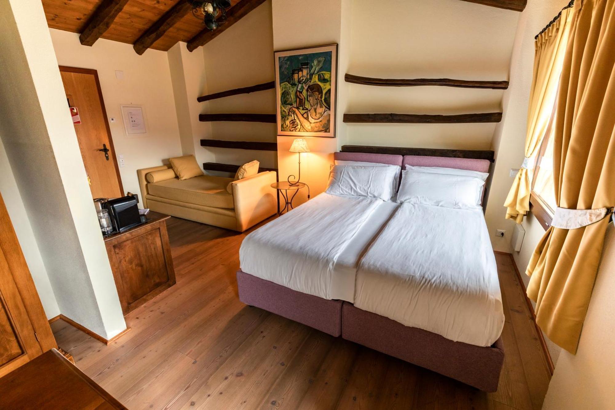 Wine & Art Relais Vallombrosa Castelrotto Chambre photo
