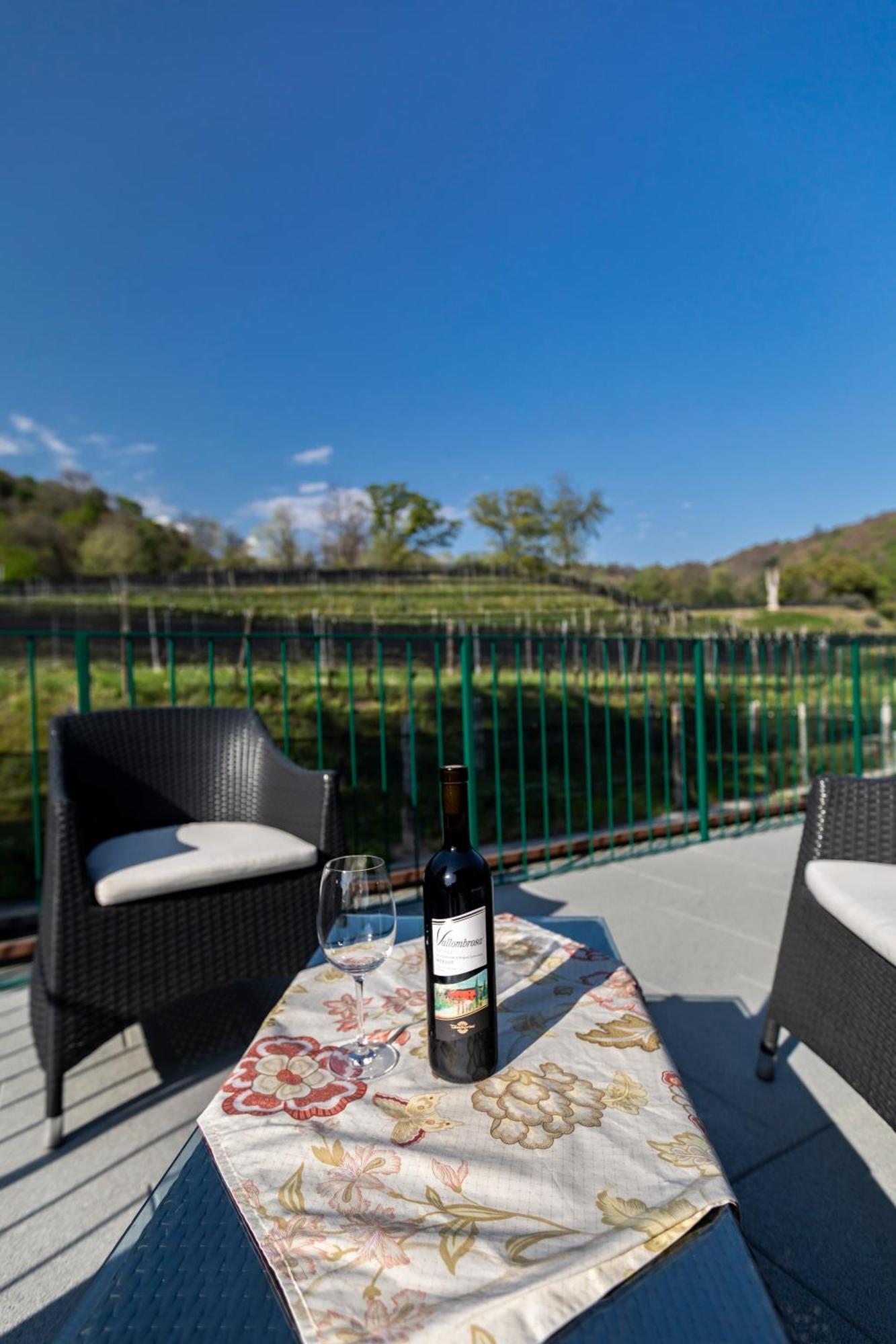 Wine & Art Relais Vallombrosa Castelrotto Chambre photo