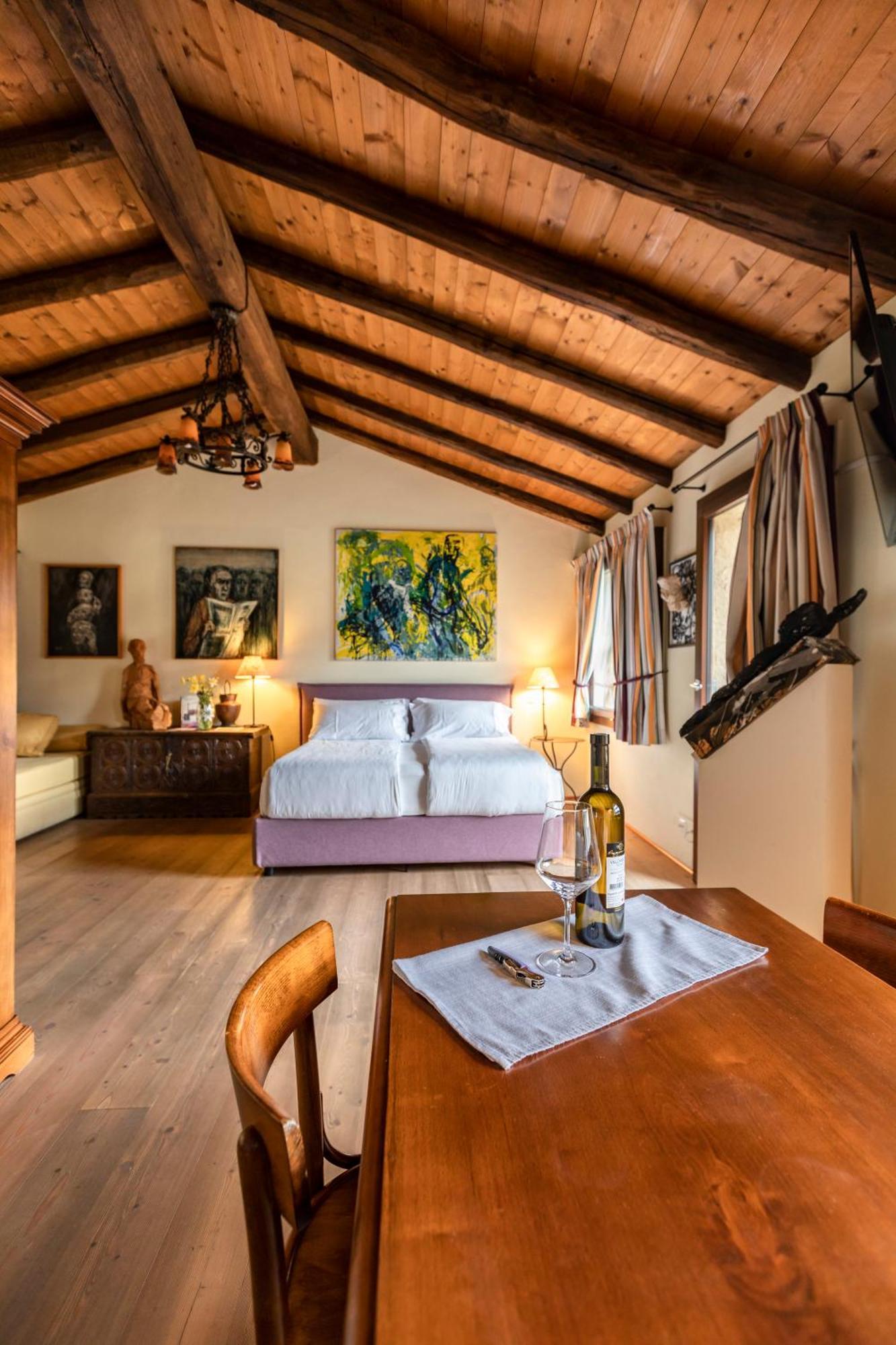 Wine & Art Relais Vallombrosa Castelrotto Chambre photo